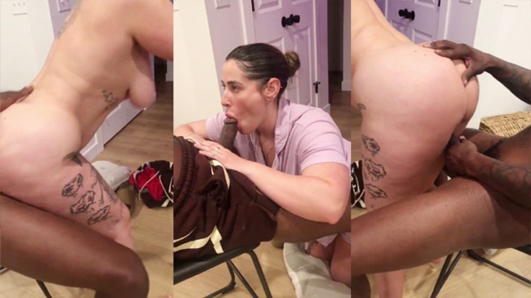 Married Nurse Her Knees Sucking Dick And Fucked In His Apartment
